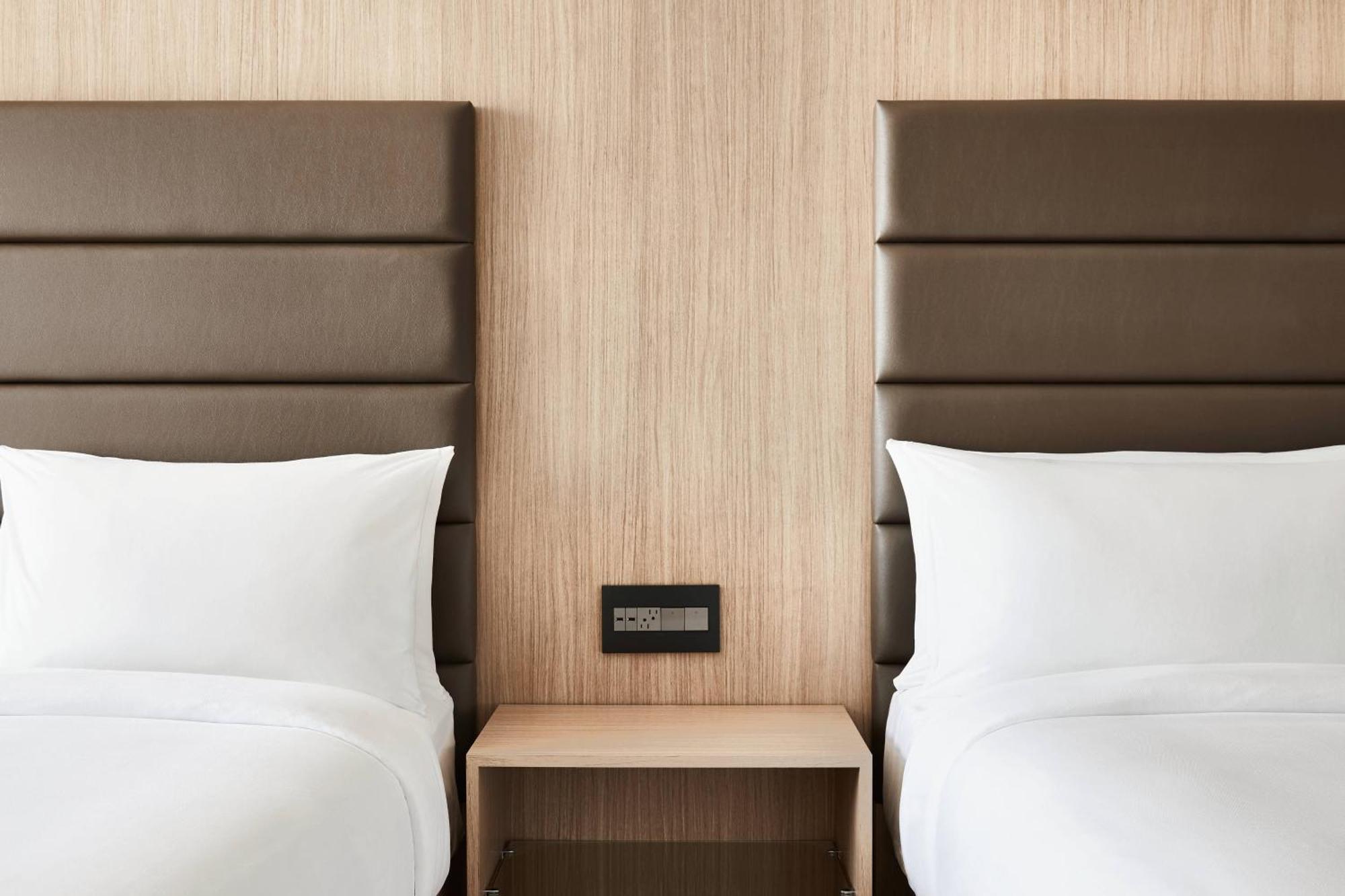 Ac Hotel By Marriott Dallas Фриско Екстериор снимка